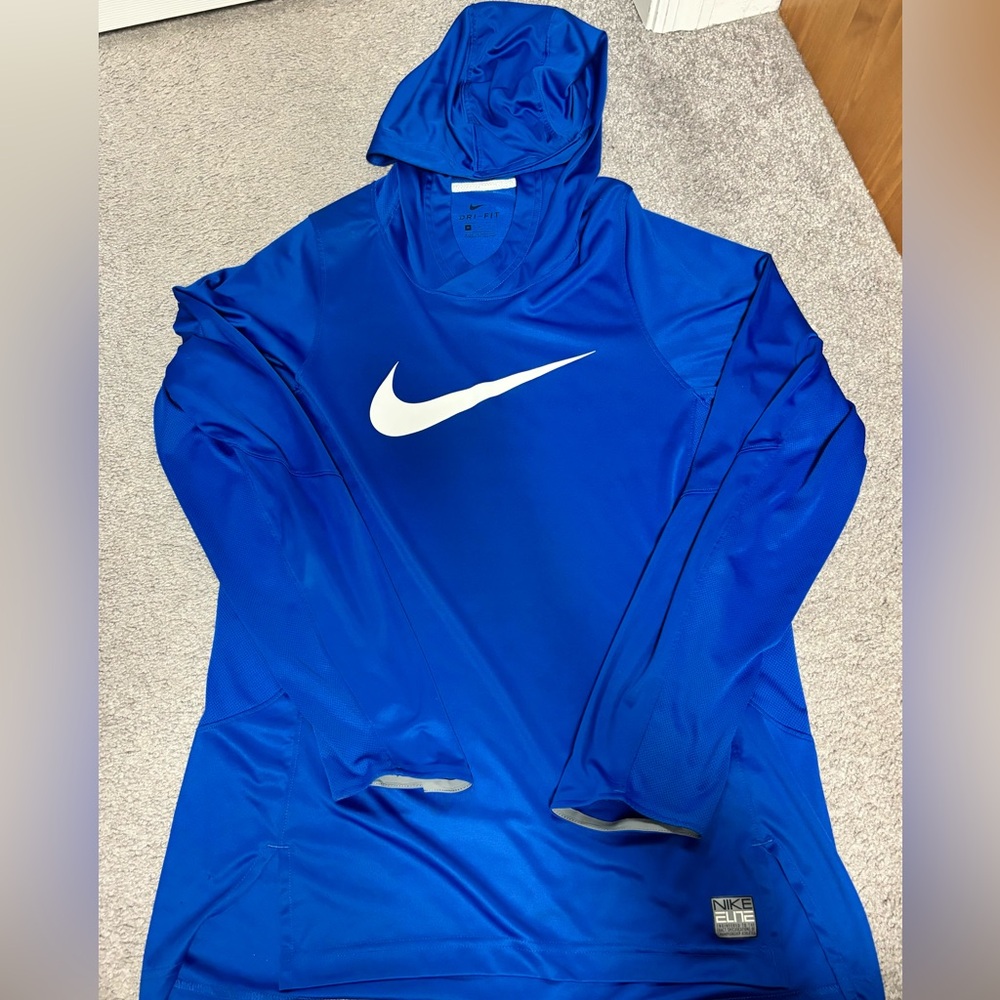 Men’s Large Nike Elite Hooded Long sleeve Dri-Fit shirt (royal blue)